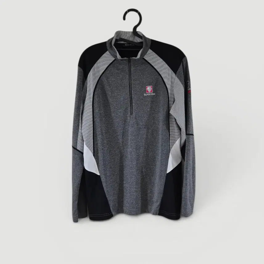 [BUNJANG] Black Yak Women's Long Sleeve Hiking Shirt (Size 95) / [95]블랙야크 등산긴팔 여성