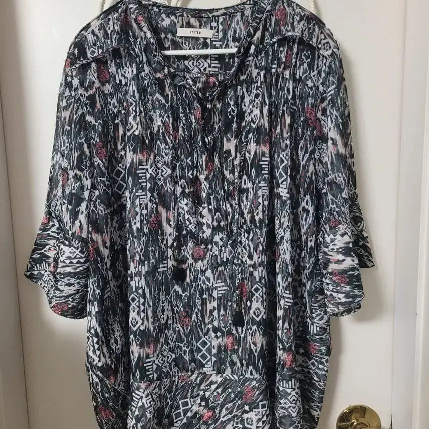 [BUNJANG] System Chiffon Blouse / 시스템 쉬폰 블라웃