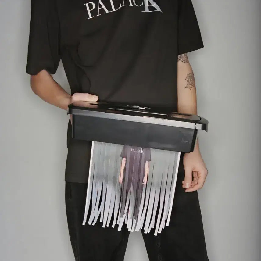 [BUNJANG] Palace x Calvin Klein Collaboration Logo T-Shirt / 팔라스 캘빈 콜라보 반팔티셔츠