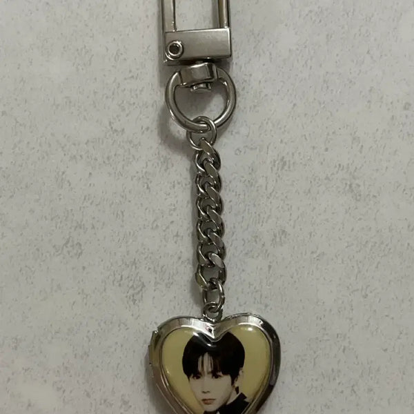 [BUNJANG] RIIZE Shotaro Hug Keyring / 라이즈 쇼타로 허그 키링