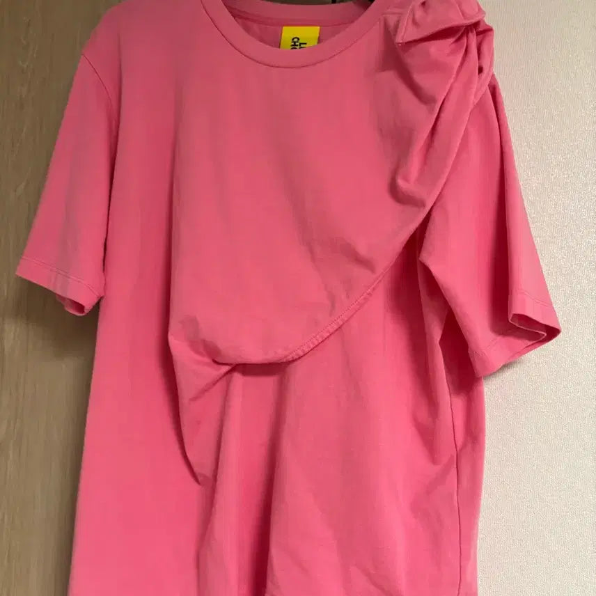 [BUNJANG] Lucky Chouette Shoulder Ribbon Blouse T-Shirt / 럭키슈에뜨 어깨리본 블라우스 티셔츠