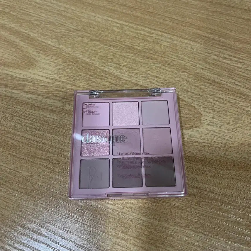 [BUNJANG] Dasique Shadow Palette (29. Mauve Bear) / 데이지크 팔레트 ( 29. 모브베어)