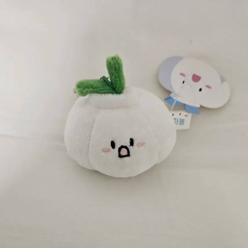 [BUNJANG] Garlic Doll Cotton Ball Keychain / 마늘 인형 솜뭉치 키링