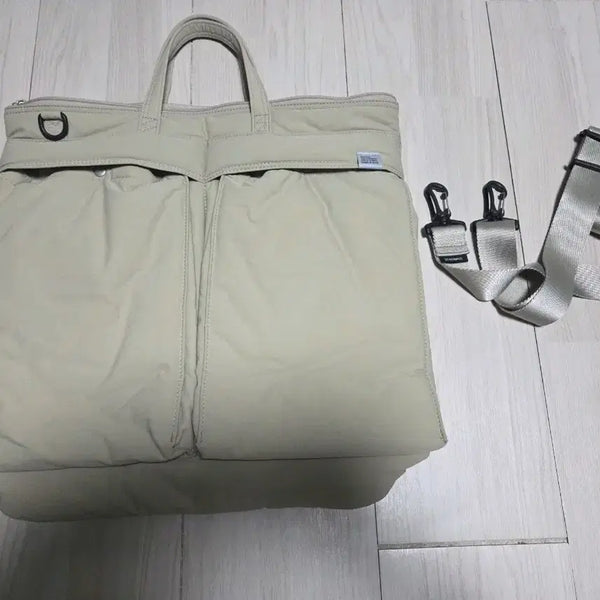 [BUNJANG] Switch Helmet Bag / 스위치 헬멧백