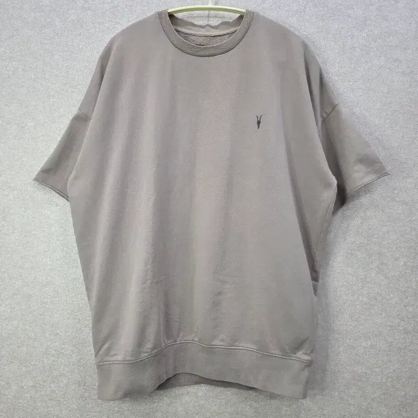 [BUNJANG] AllSaints Mini Ramskull Logo Short Sleeve Sweatshirt / ALLSAINTS 올세인츠 반팔 스웻셔츠
