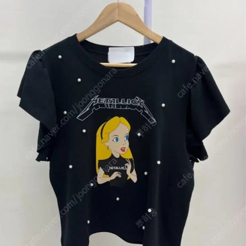[BUNJANG] Blue Banana Alice Pearl Frill Semi-Crop Short-Sleeve T-Shirt Black / 새상품 블루바나나 고퀄 앨리스 진주프릴 세미크롭 반팔티 블랙