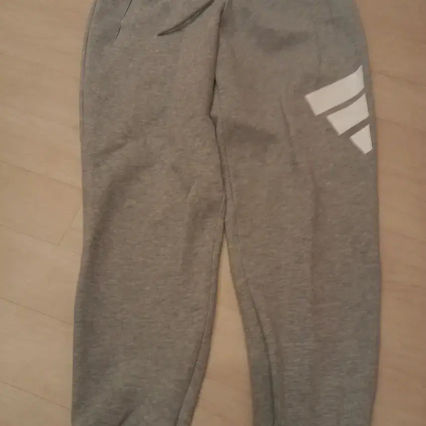 [BUNJANG] Adidas Training Pants Grey Women's M / 아디다스 트레이닝 바지 그레이 여성m