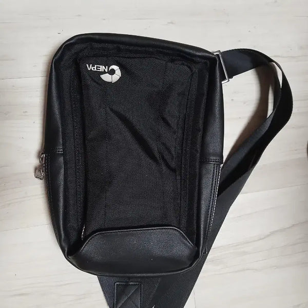 [BUNJANG] Nepa Sling Bag Black / 네파 슬링백 블랙
