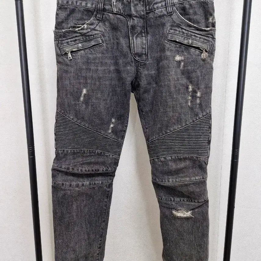 [BUNJANG] Balmain SS11 Eagle Coin Detail Biker Jeans / [32] 발망 SS11 디스 이글 코인 바이커진