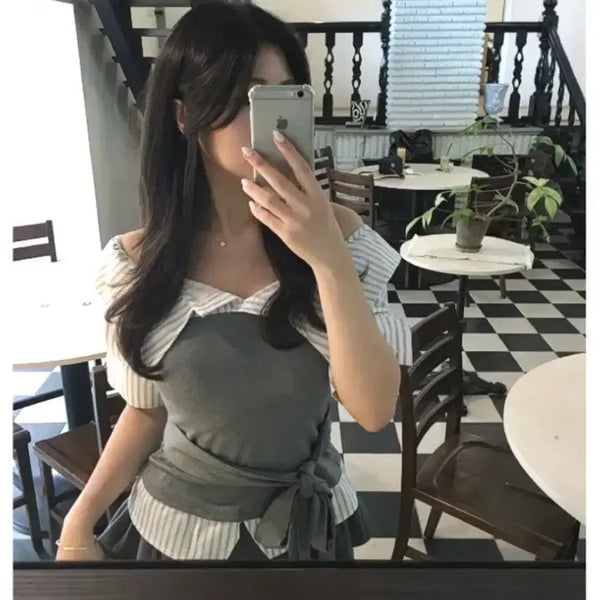[BUNJANG] Hwanyun 4 Min-kyung Layered Off-Shoulder Shirt Blouse / 환연4 민경 레이어드 오프숄더 셔츠 블라우스