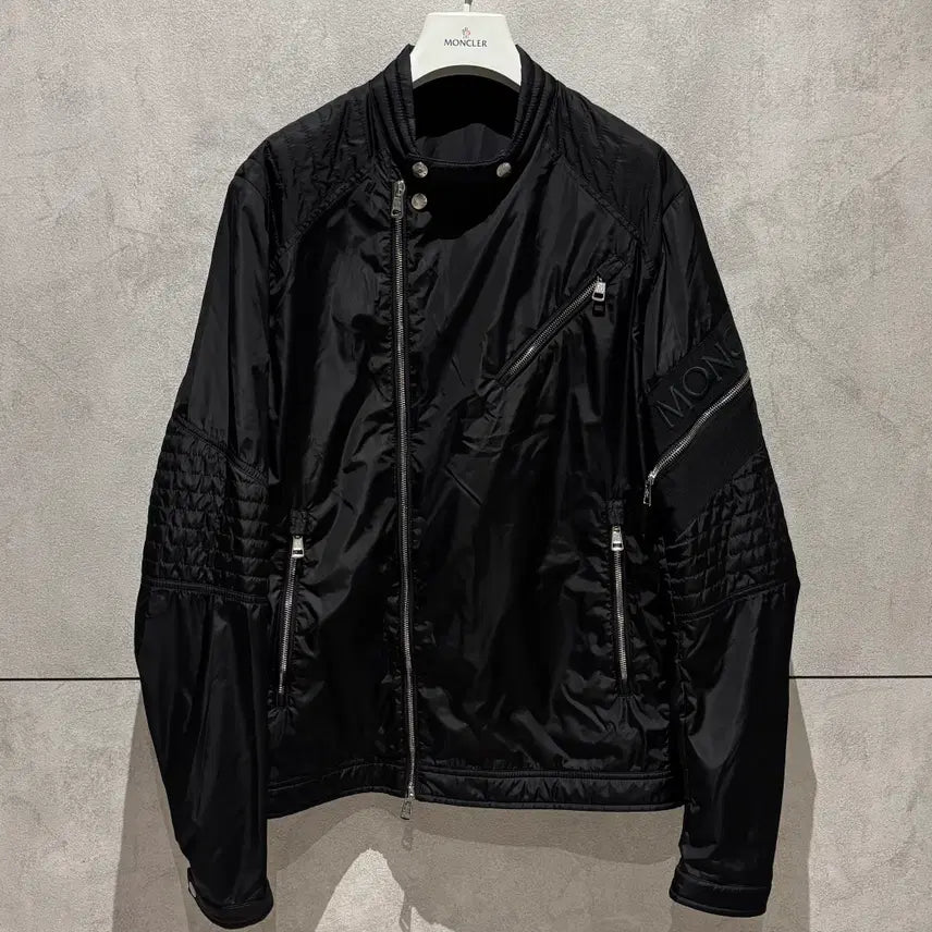 [BUNJANG] Moncler Fremont Windbreaker / [정품/4] 몽클레어 프레몽 바람막이