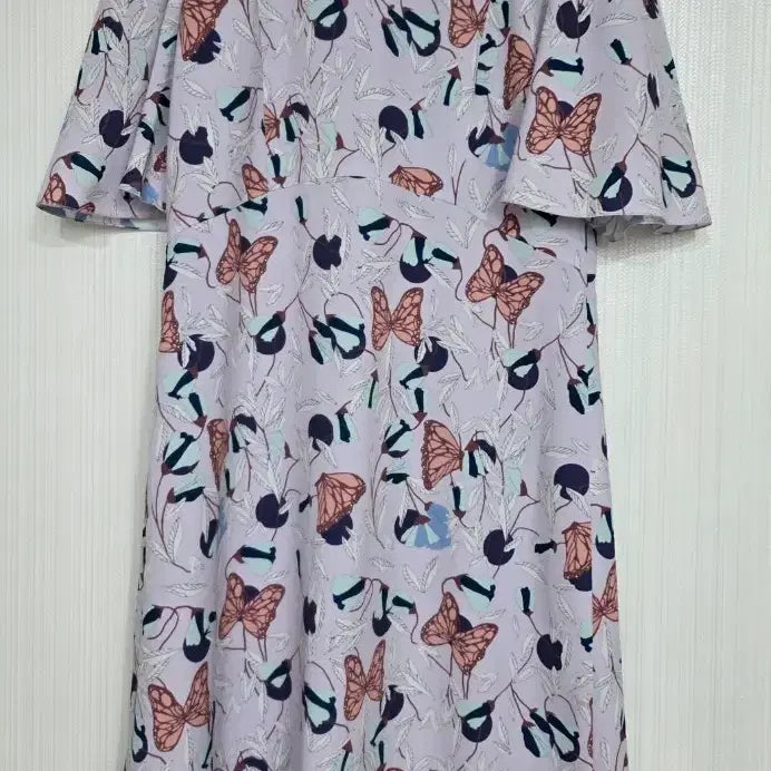 [BUNJANG] The izzat Butterfly Pattern Flare Dress Lavender / 더 아이잗 나비 패턴 플레어 원피스 라벤더