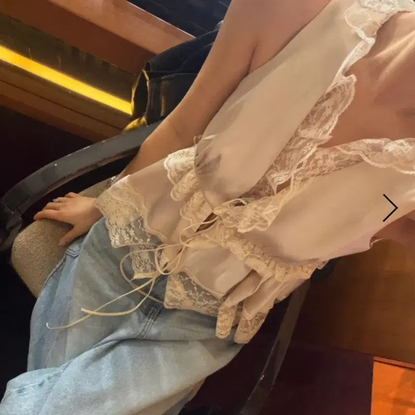 [BUNJANG] Lace Blouse / 레이스블라우스