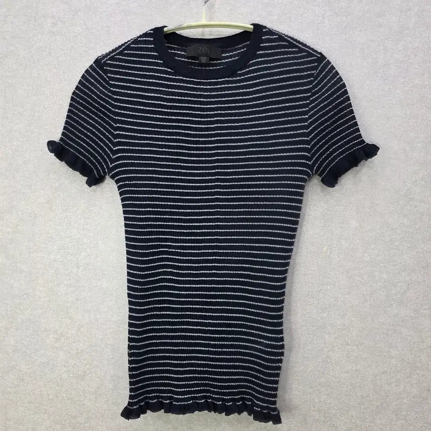 [BUNJANG] ZARA Striped Frill Knit Short Sleeve Top / 자라 스트라이프 프릴 니트 반팔 탑 ZARA