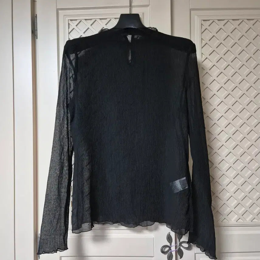 [BUNJANG] Celebshop Edition Pleated Blouse / 셀렙샵 에디션 플리츠 블라우스