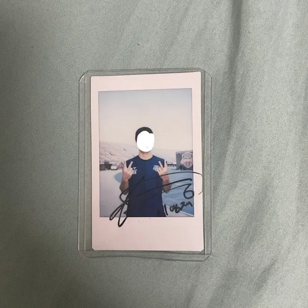 [BUNJANG] Lee Young-jae Autographed Polaroid Photo / 전)수원fc 현)전북현대 이영재 선수 친필사인 폴라로이드 팝니다