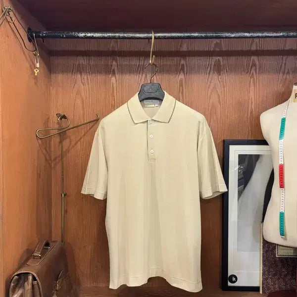 [BUNJANG] Salvatore Ferragamo Beige Polo T-Shirt - Size L (105) / 페레가모 피퀘 티셔츠 105