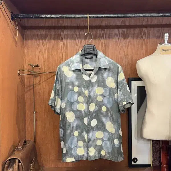 [BUNJANG] Brandinni Silk Shirt (100) / 브란디니 실크 셔츠 100