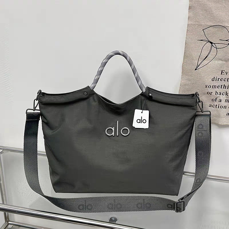 [BUNJANG] ALO Yoga Nylon Multi-Way Tote Shoulder Crossbody Bag / ALO 알로요가 토트백 / 숄더백 / 크로스백 여성가방