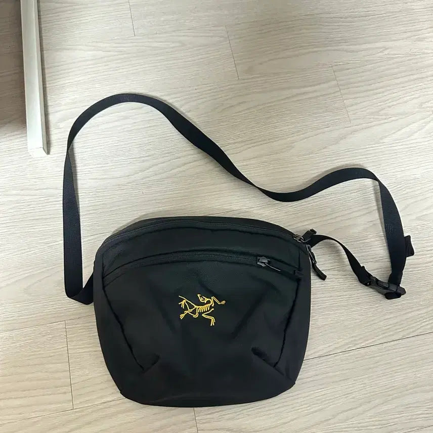 [BUNJANG] Arc'teryx Mantis 2 Waistpack Black / 아크테릭스 맨티스2 웨이스트팩 24k블랙