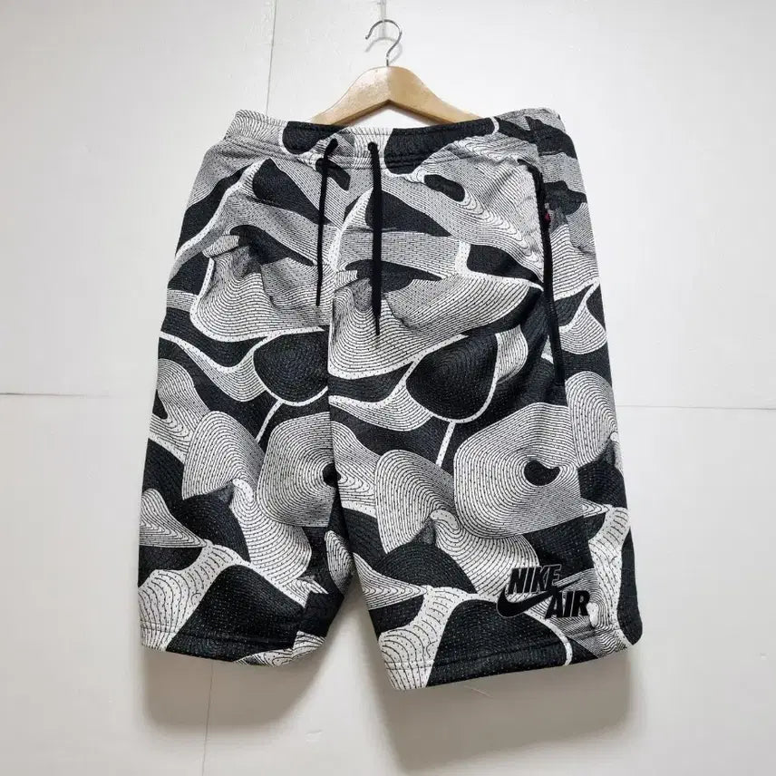 [BUNJANG] Nike Air Mesh Training Shorts / 남성 나이키 에어 NIKE AIR 메쉬 반바지 바지 트레이닝복