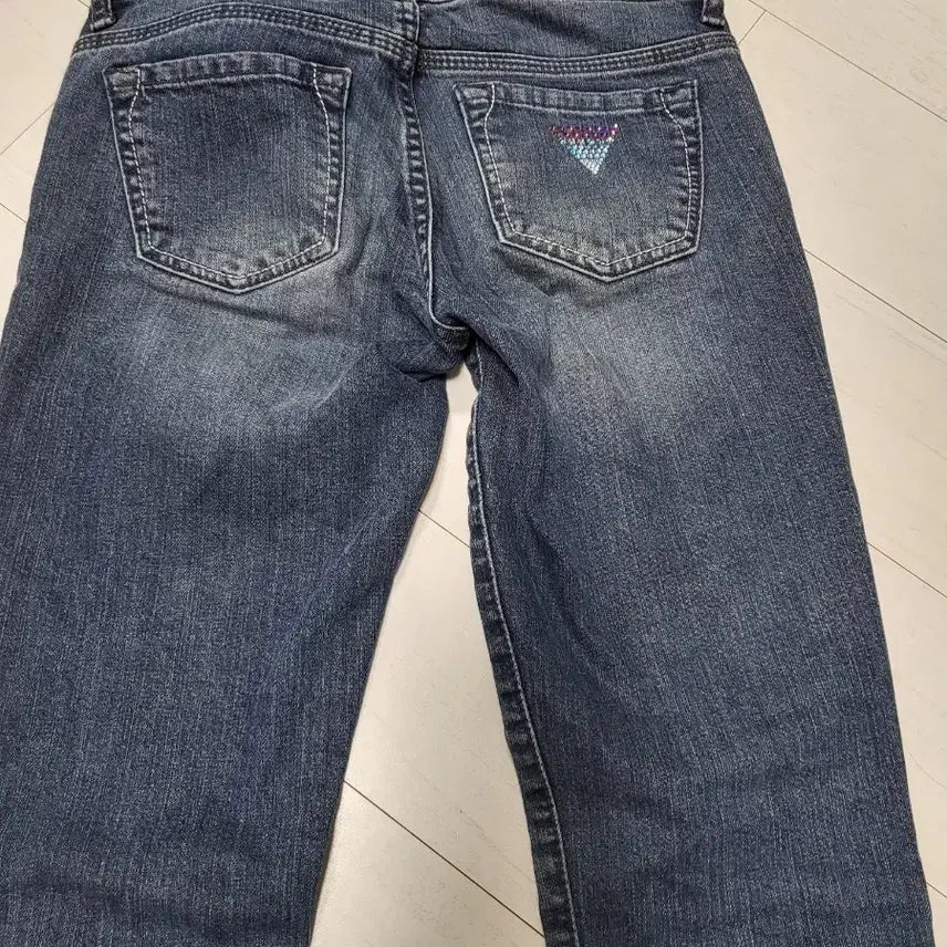 [BUNJANG] Guess Premium Denim Low-Rise Jeans / 게스 프리미엄데님 로우라이즈(y2k)