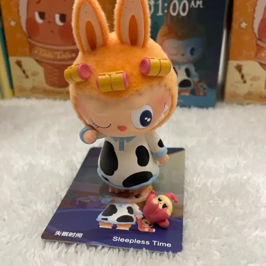 [BUNJANG] Labubu "Midnight 1 O'Clock" Figure (New) / (새상품) 라부부 새벽한시 피규어