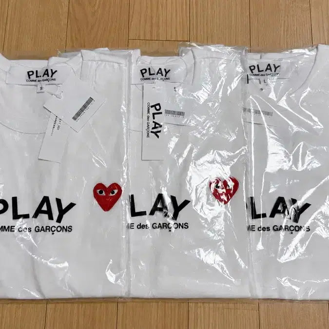 [BUNJANG] Comme des Garçons PLAY White T-Shirt (New) / 꼼데가르송 플레이 반팔티 화이트 (새상품)