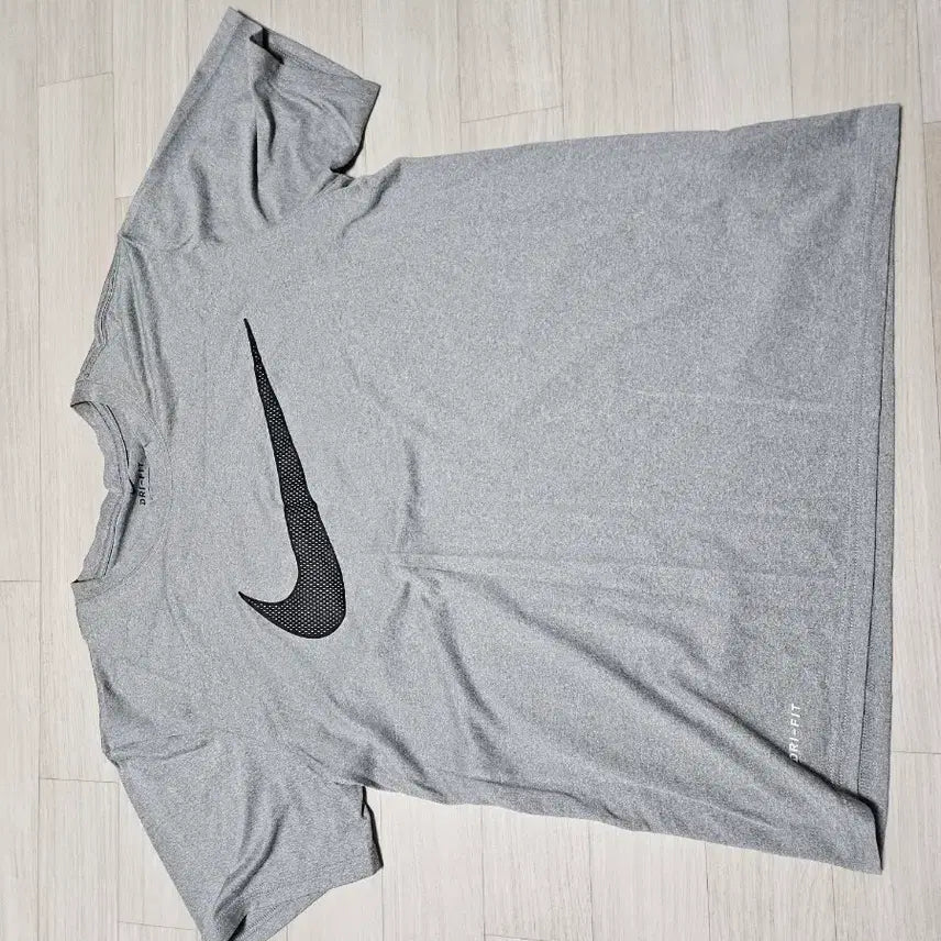 [BUNJANG] Nike Short Sleeve T-Shirt XL / 나이키 반팔
