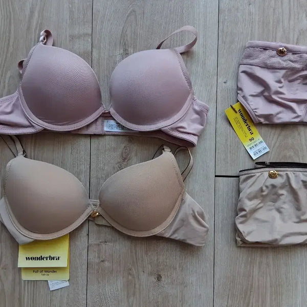 [BUNJANG] Wonderbra Push-up Bra and Panty Set / 원더브라 푸쉬업 브라 팬티 세트