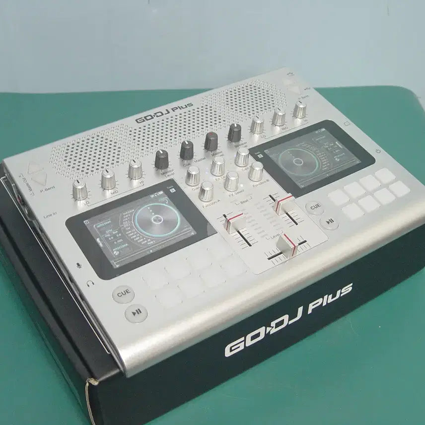 [BUNJANG] GODJ Plus Silver Portable DJ Equipment / GODJ Plus 실버/휴대용 DJ 장비/음원 믹싱, 효과음, 디제잉