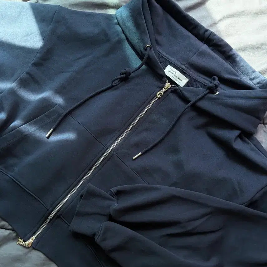 [BUNJANG] Women's Two-Way Hooded Zip-Up Jacket / 여성용 투웨이 후드집업