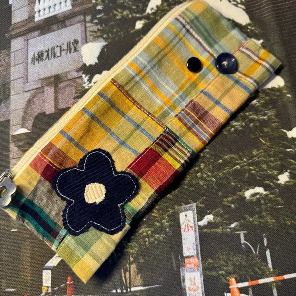 [BUNJANG] Monthly Sanshi Checkered Patchwork Floral Pencil Pouch / 산시님 월간산시 펜슬파우치 필통