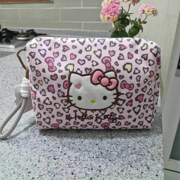 [BUNJANG] Hello Kitty Pouch / 헬로키티 가방파우치