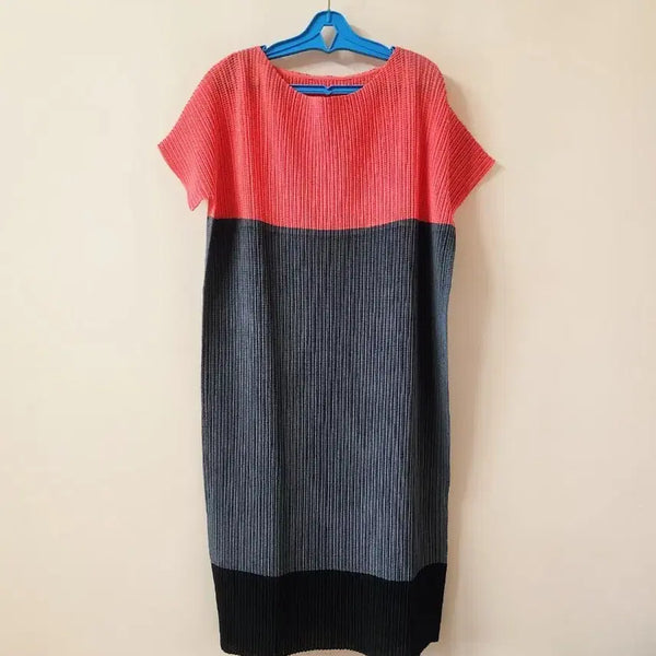 [BUNJANG] EVACUBE Color-Block Pleated Dress (Unworn) / 에바큐브 배색플리츠 원피스/미착용 free