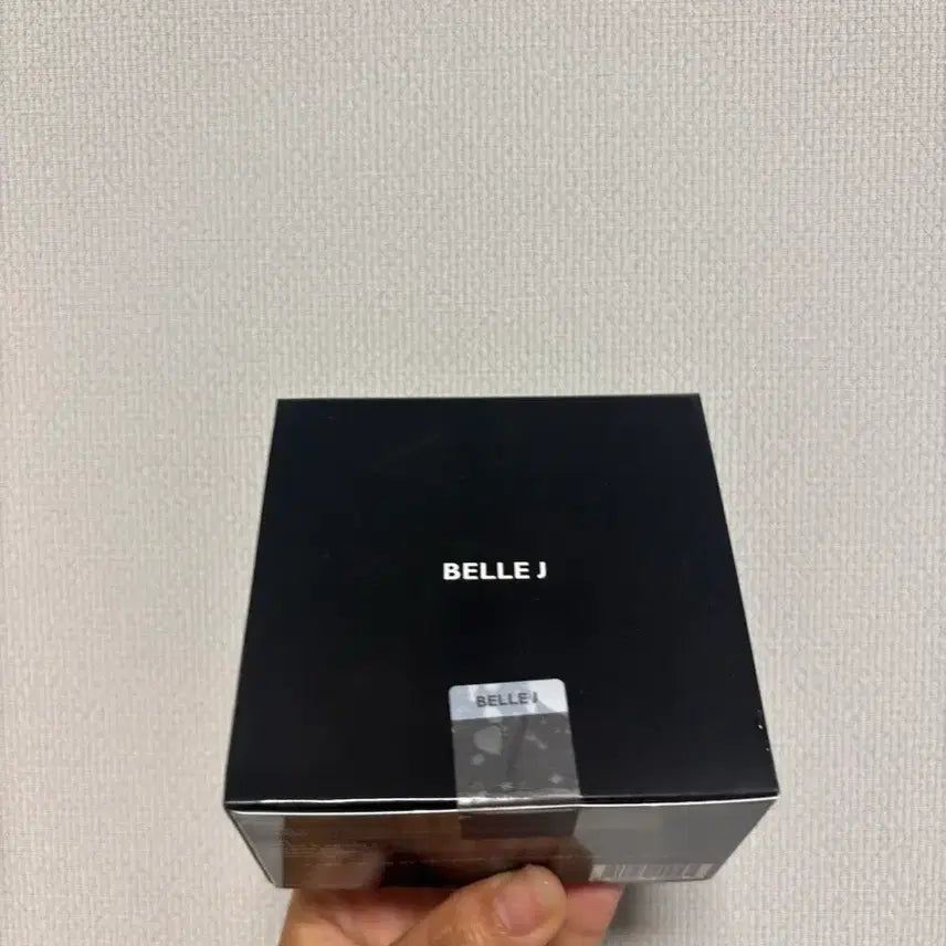 [BUNJANG] Bellej Black Vanilla Bean Scrub Mask / 벨르제이 블랙 바닐라빈 스크럽마스크