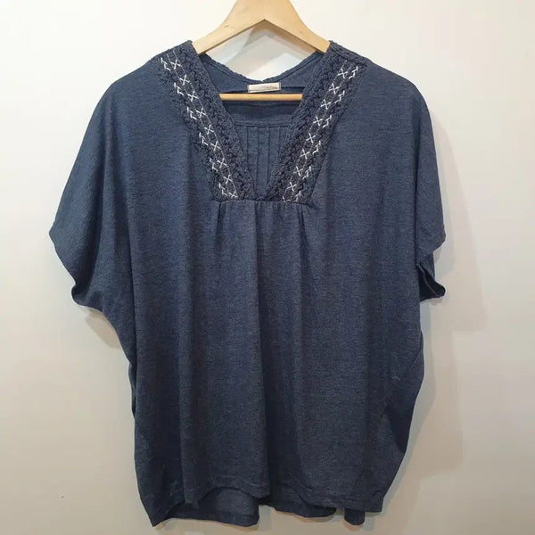 [BUNJANG] Ethnic Knit Point Batwing T-Shirt / 에스닉 뜨개 포인트 가오리 티셔츠 모리 하구미