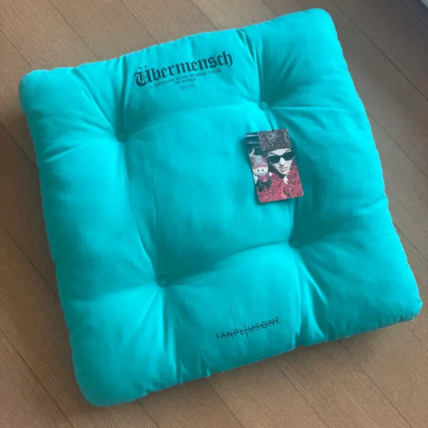 [BUNJANG] G-Dragon Encore Concert Pam-Zone Cushion + Photocard / 지드래곤 앵콜 콘서트 팸존 방석 + 포카