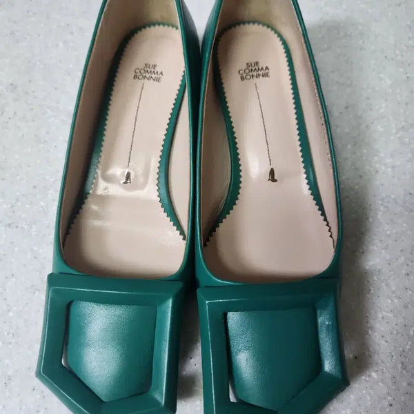 [BUNJANG] SUECOMMA BONNIE Polygon Flat Shoes (380/250) / 슈콤마보니 폴리곤 플랫 380 (250)
