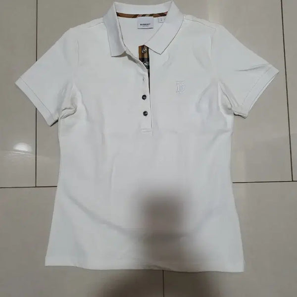 [BUNJANG] Burberry TB Collar T-shirt / 버버리 tb카라티