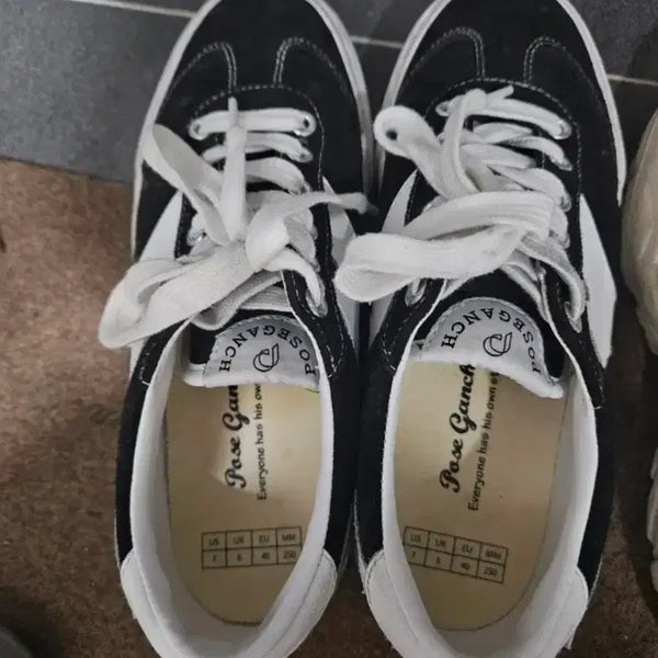 [BUNJANG] POSEGANCH Shoes 250mm / 포즈간츠 신발 250mm(정가 89,000원)