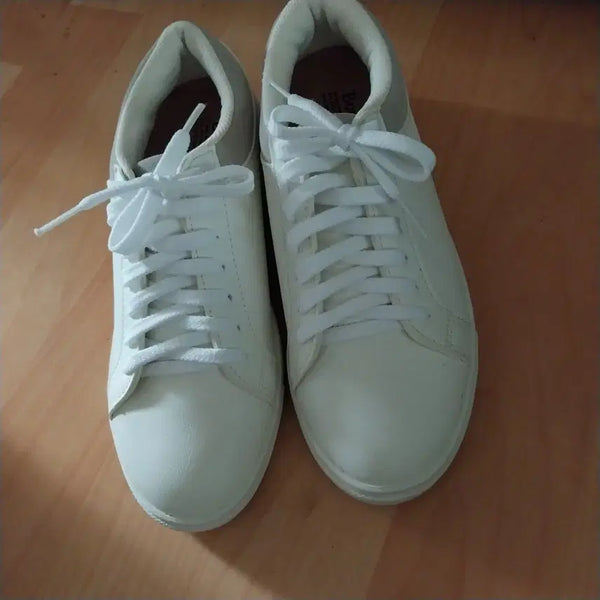 [BUNJANG] White Sneakers (235mm) / 새상품 운동화 235mm