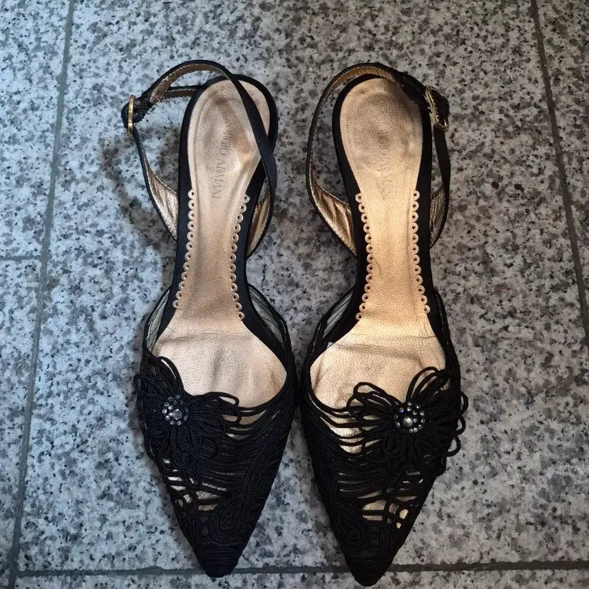 [BUNJANG] Giorgio Armani Women's Slingback Sandals / 조르지오알마니 여성스러운 슬링백