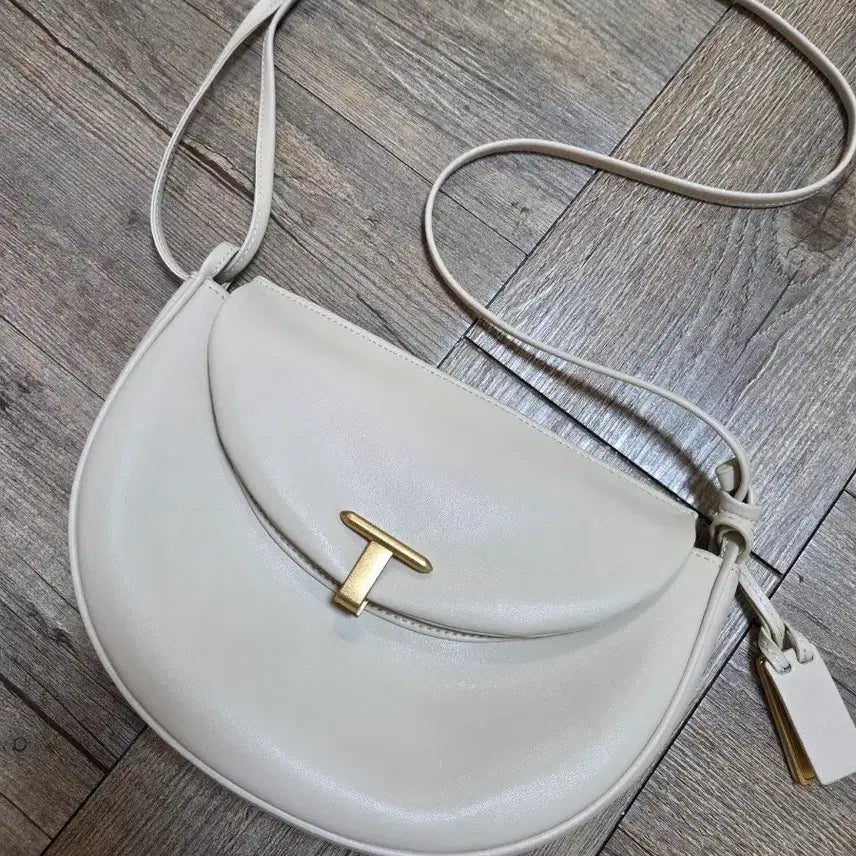 [BUNJANG] Joy Gryson Tribeca Cross Body Bag / 조이그라이슨  트라이베카 크로스 바디백