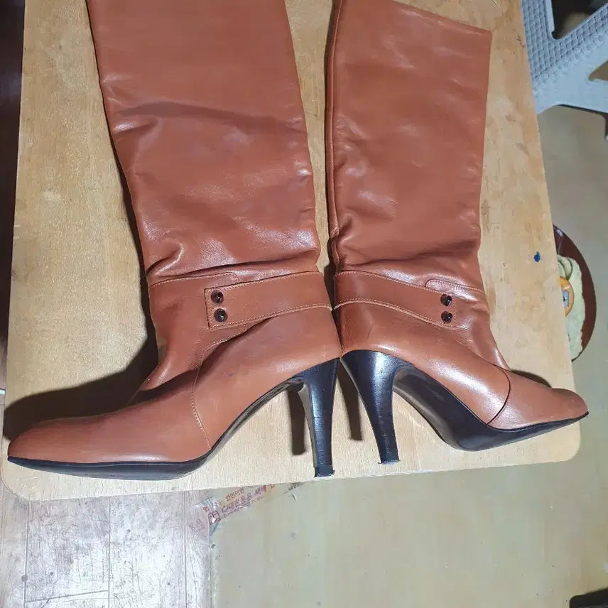 [BUNJANG] Camel Leather Long Boots with Buckle / 가죽롱부츠