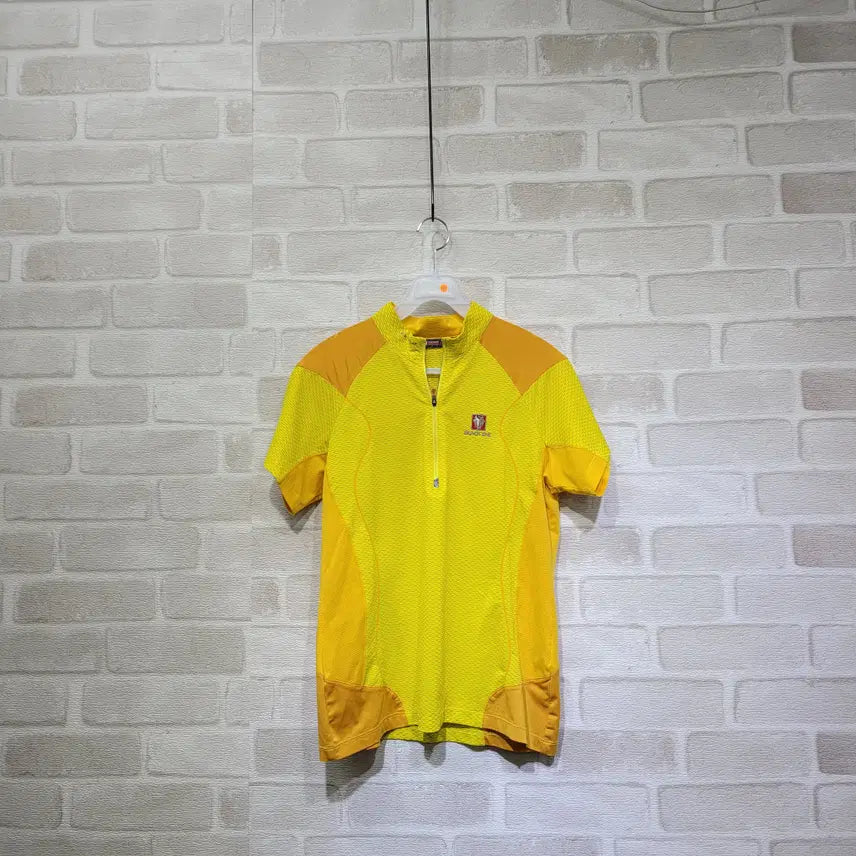 [BUNJANG] Women's Half Zip T-Shirt Size 66 / ㅈ161 반집티 66