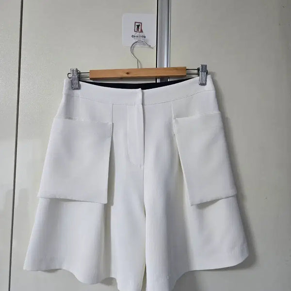 [BUNJANG] Nine Cop Skirt Shorts (Size 26-27) / (최상급)나인콥 치마 반바지 26~27 여