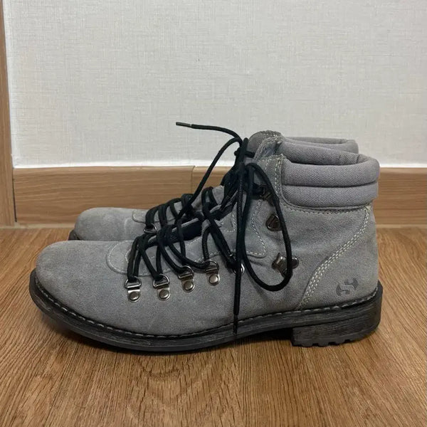 [BUNJANG] Superga Hiking Boots / (Eu43) 수페르가 하이킹 부츠