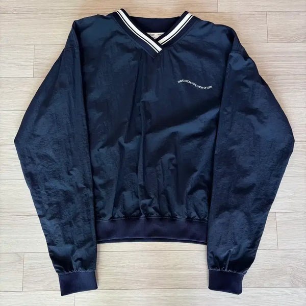 [BUNJANG] Romantic Village V-Neck Nylon Warm-up Sweatshirt / 로맨틱빌리지 로빌 브이넥 나일론 웜업 맨투맨