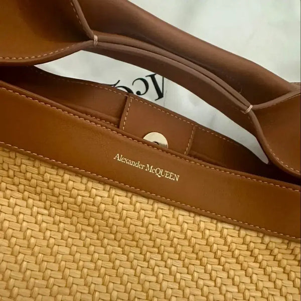 [BUNJANG] Alexander McQueen Bow Straw Woven Bag / 알렉산더 맥퀸 보우 스트로 우븐 백